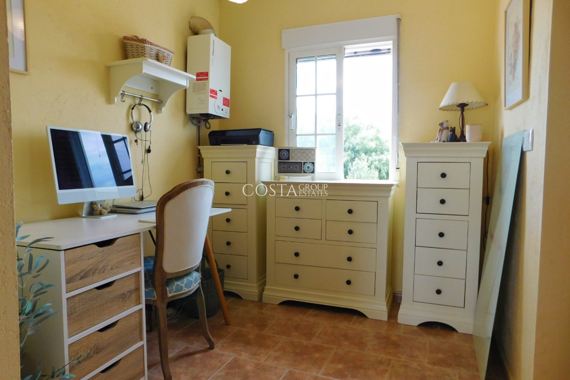 Revente - Villa -
Dolores - Dolores Centro