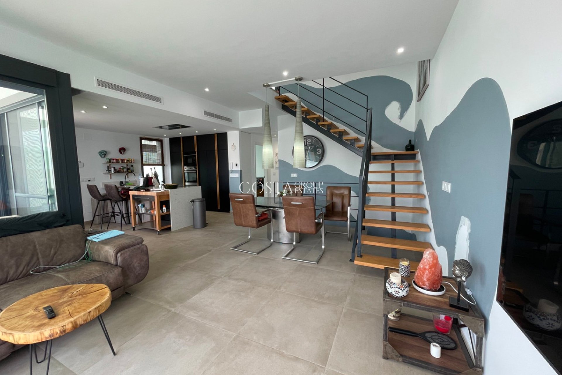 Revente - Villa -
Dolores - Dolores Centro