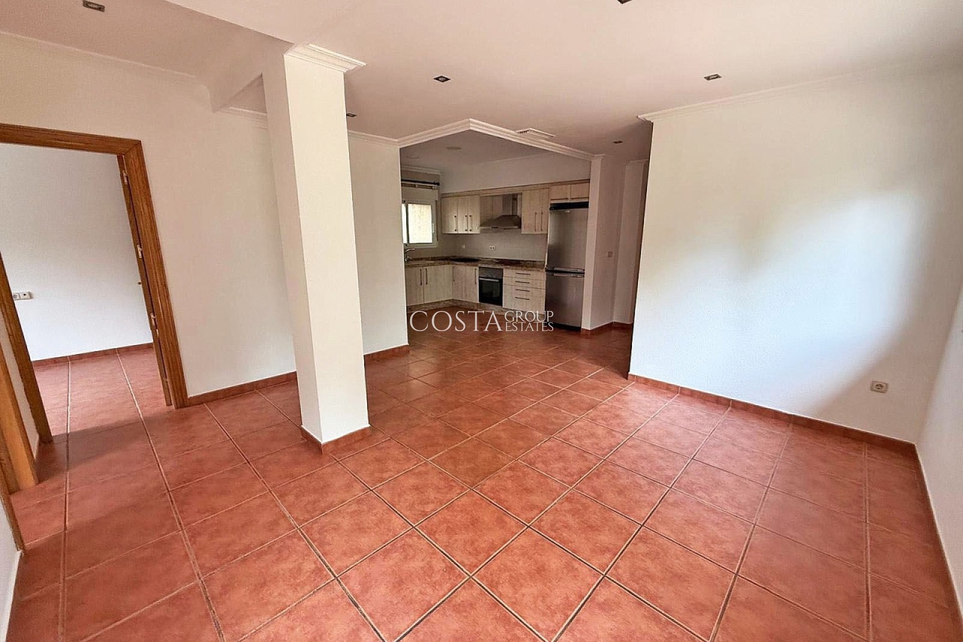 Revente - Villa -
Elda