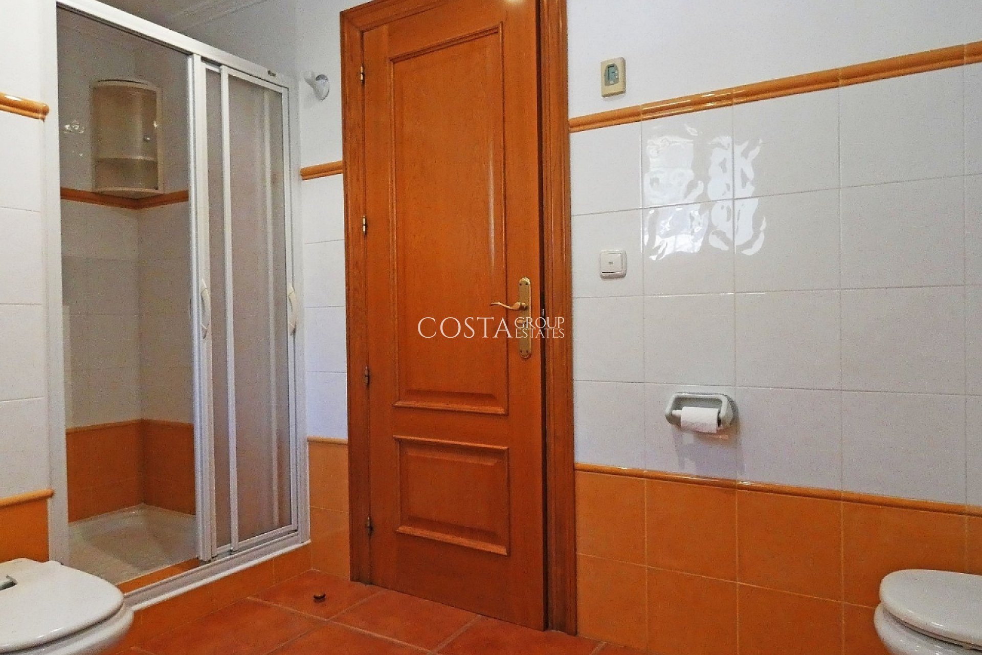 Revente - Villa -
Elda