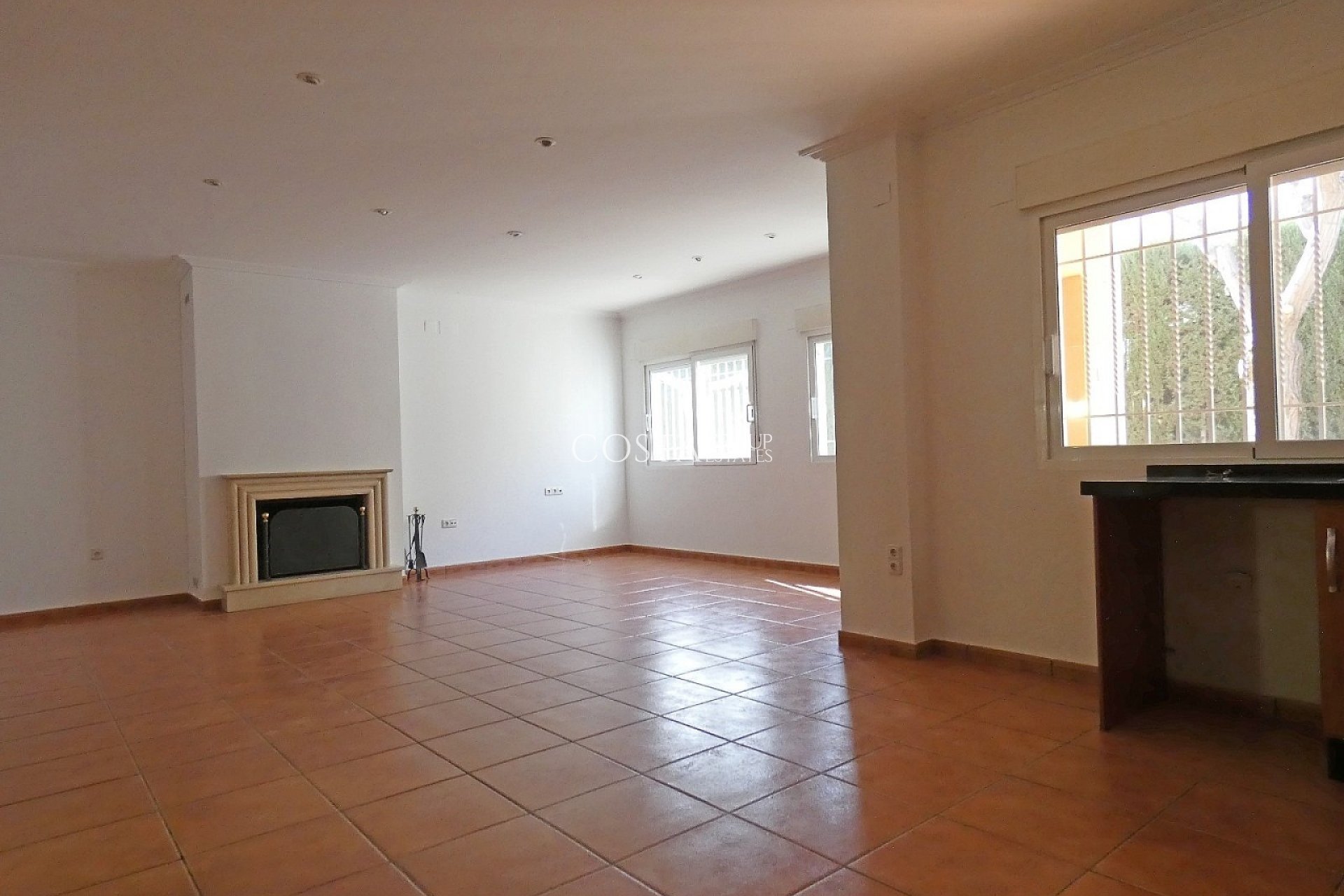 Revente - Villa -
Elda