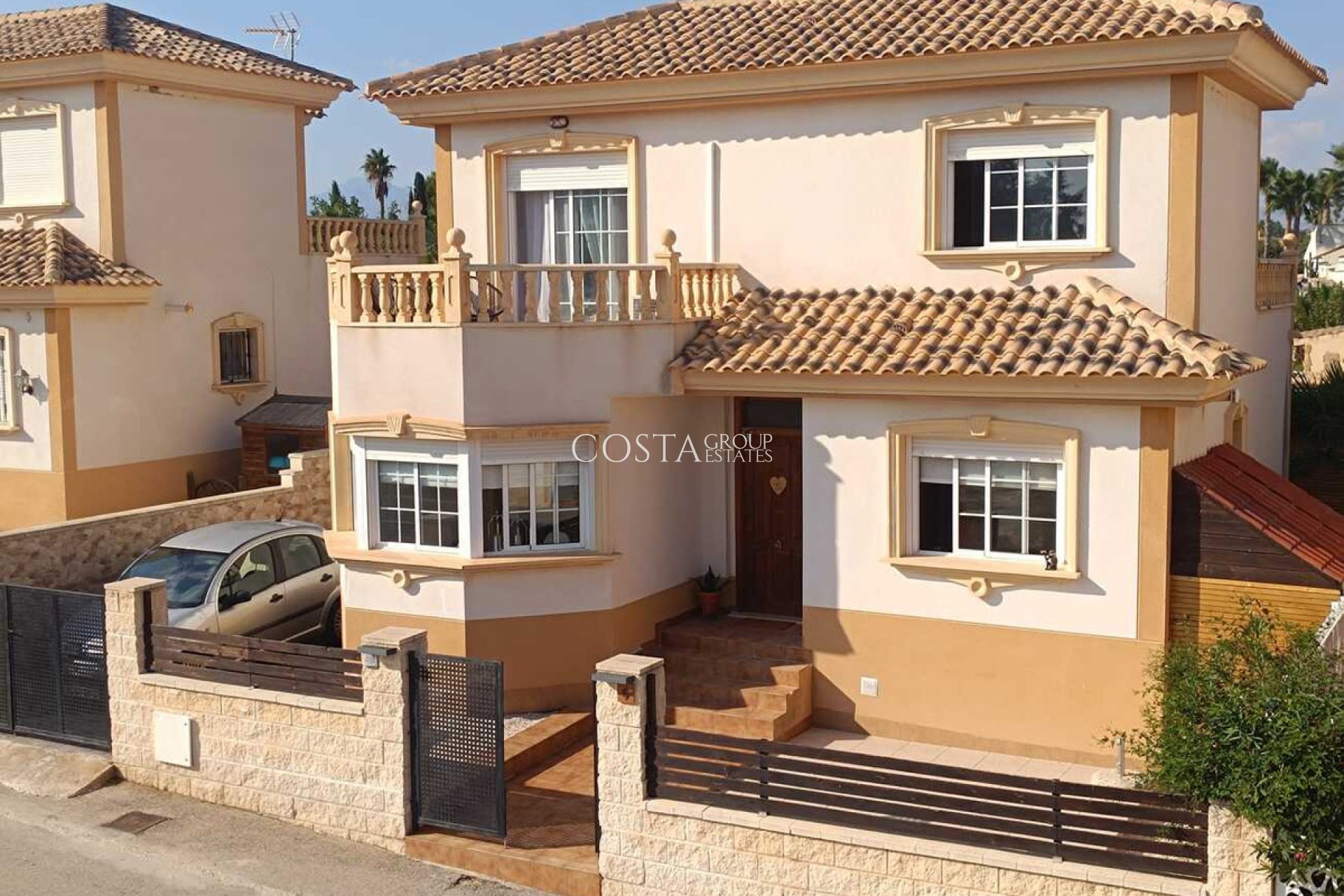 Revente - Villa -
Fortuna - El Reloj