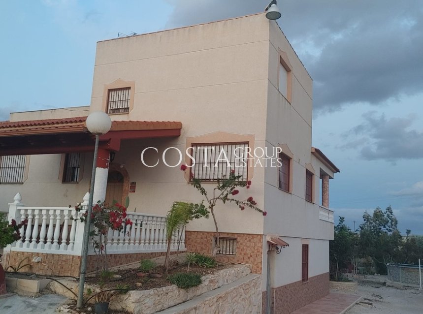 Revente - Villa -
Fortuna - Fortuna Centro