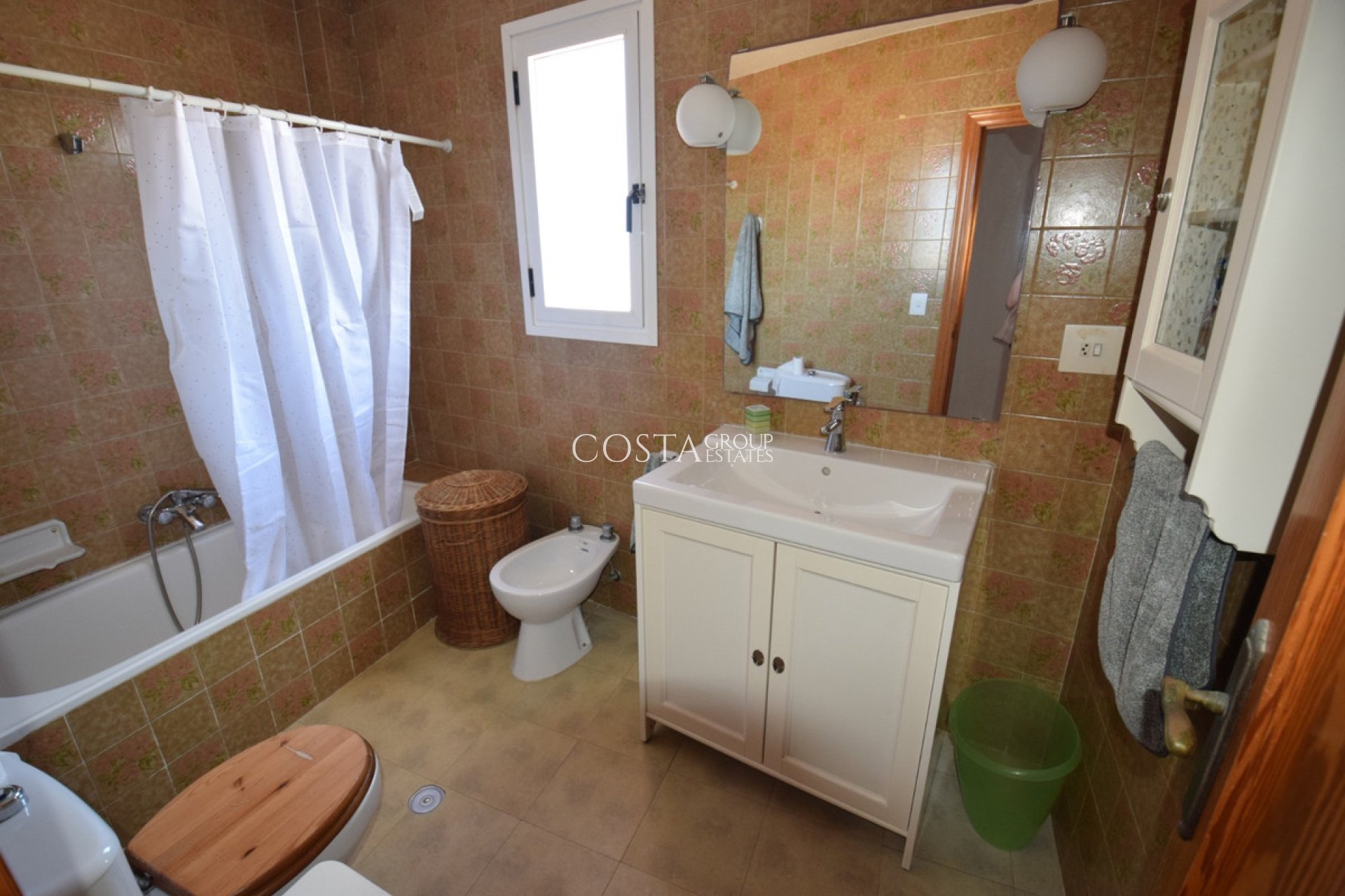 Revente - Villa -
Guardamar del Segura - Guardamar del Segura Centro