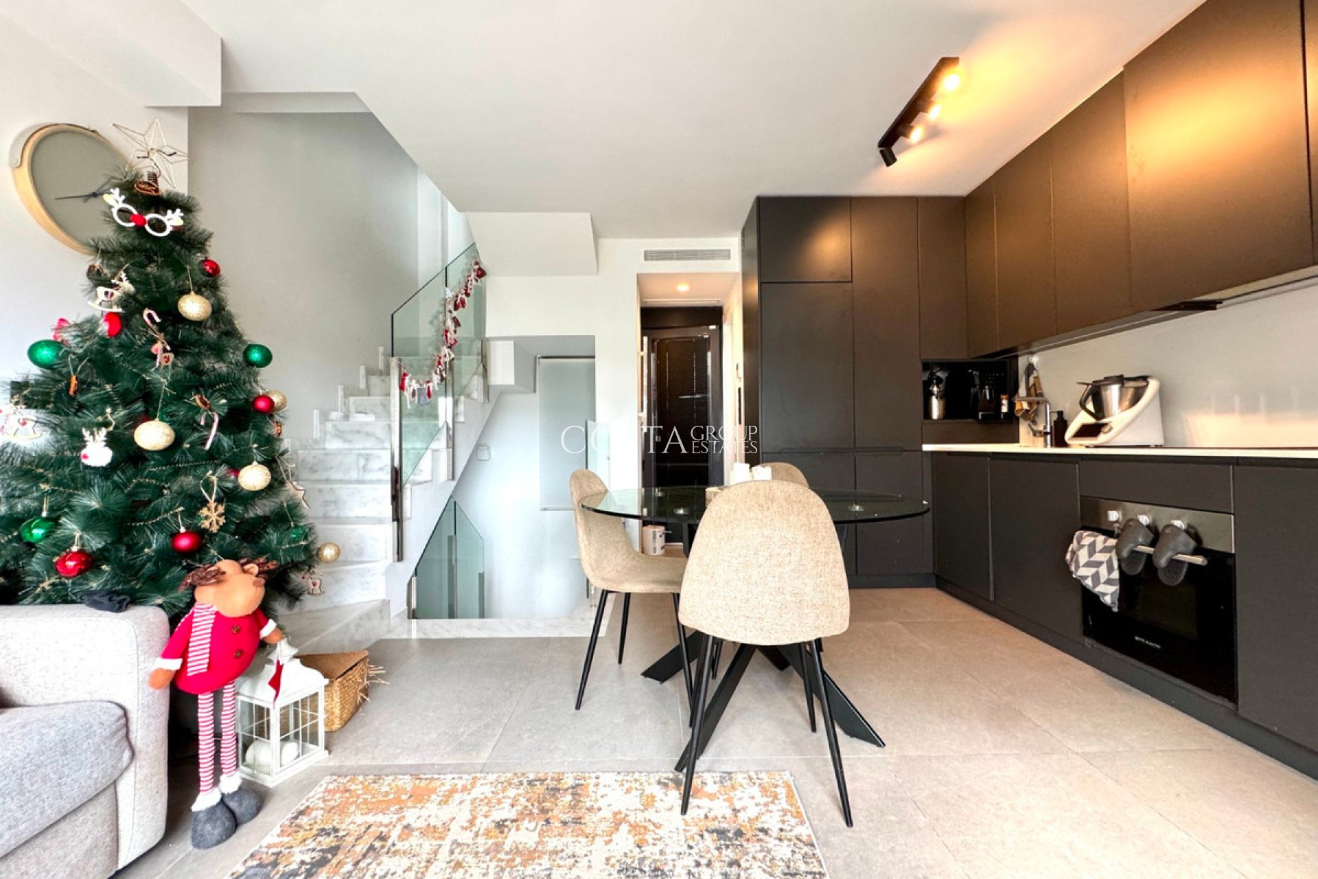 Revente - Villa -
Guardamar del Segura - Guardamar del Segura Centro