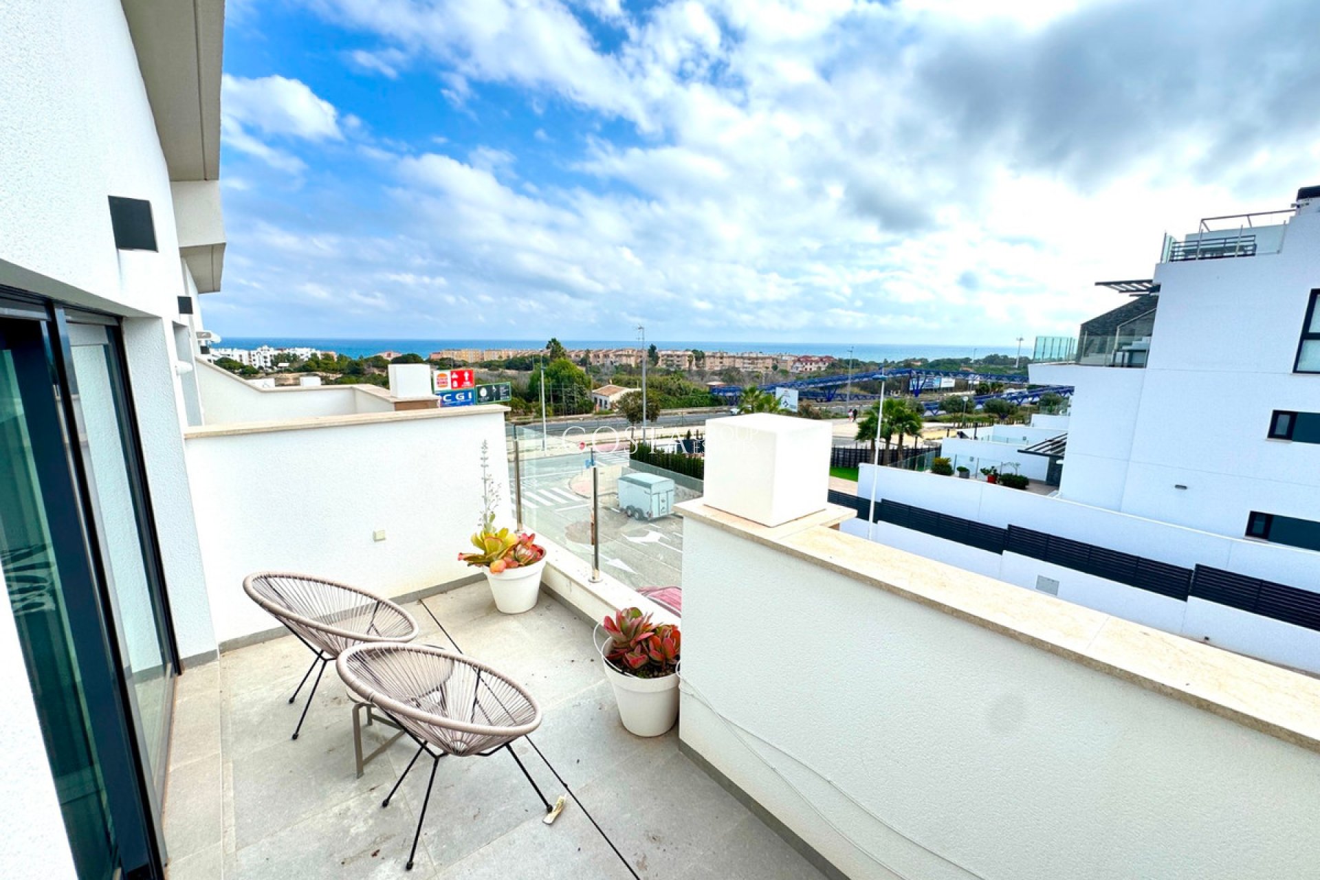 Revente - Villa -
Guardamar del Segura - Guardamar del Segura Centro