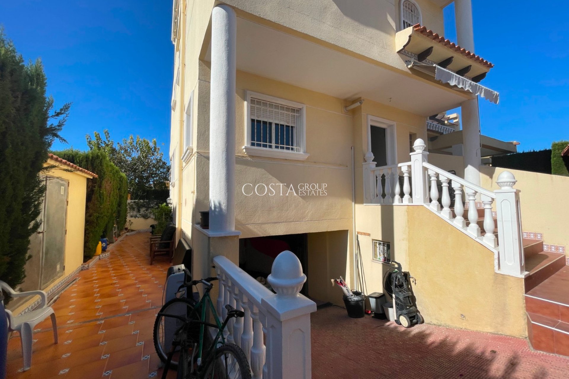 Revente - Villa -
Guardamar del Segura - Guardamar del Segura Centro