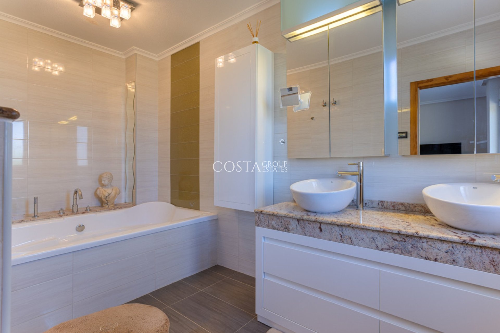 Revente - Villa -
Jumilla - La Zarza