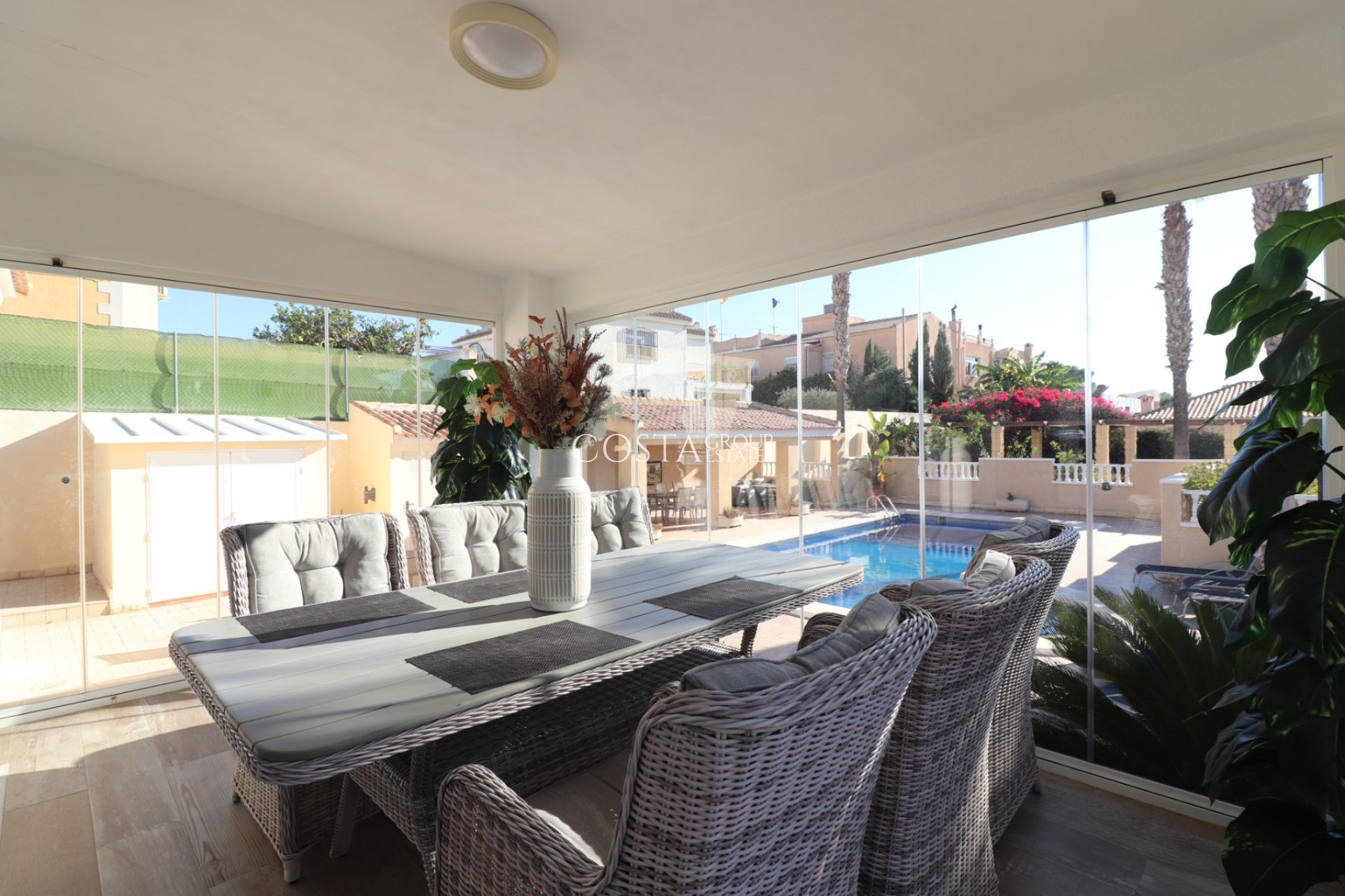 Revente - Villa -
La Marina - La Escuera