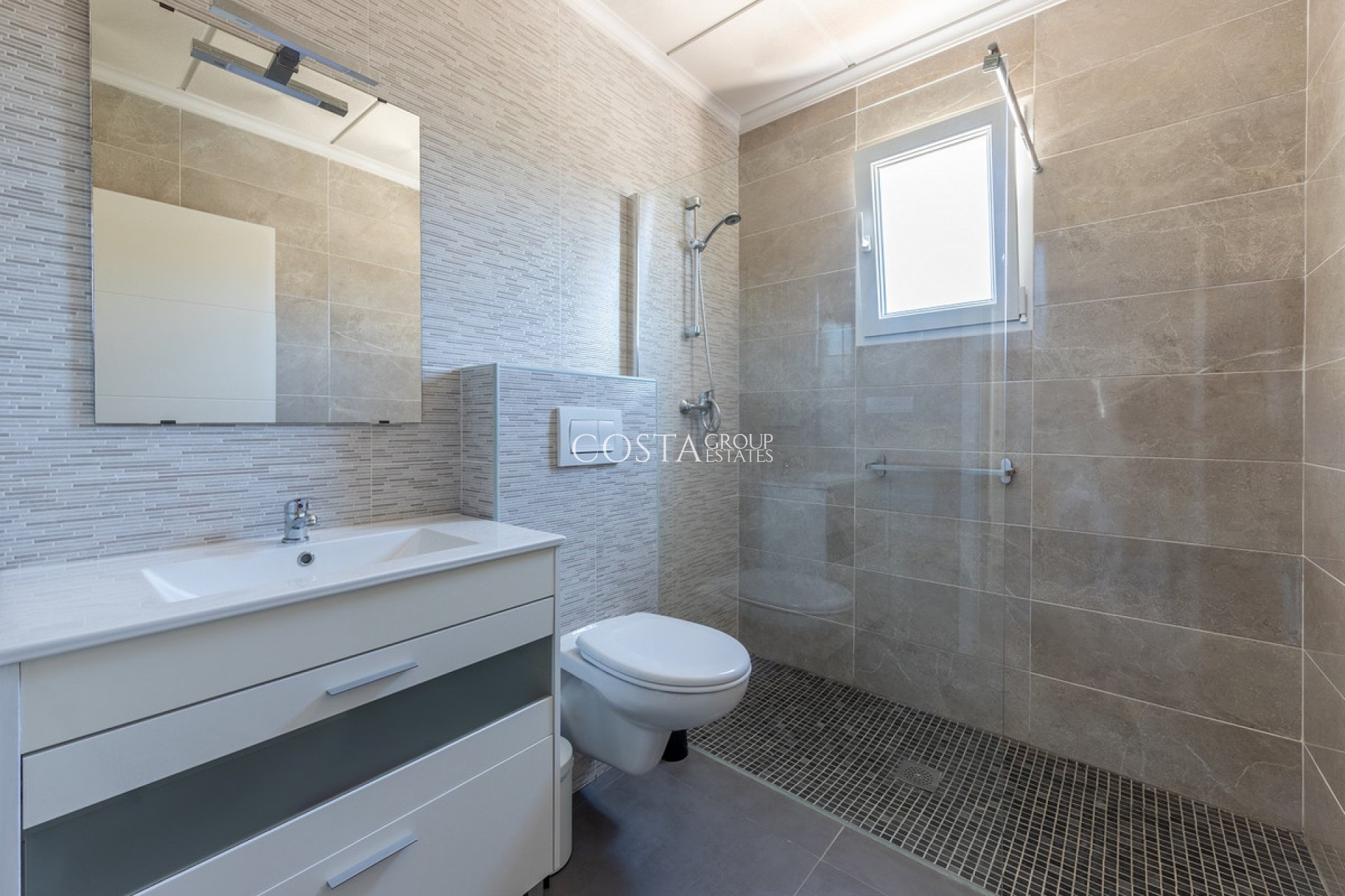 Revente - Villa -
La Romana - La Romana Centro