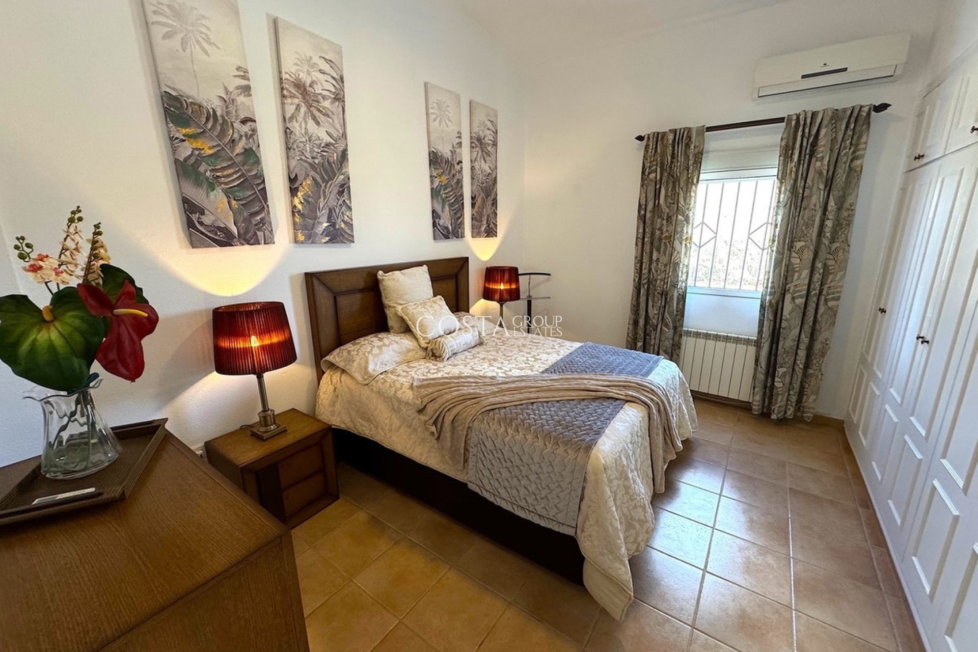 Revente - Villa -
Lorca - Almendricos