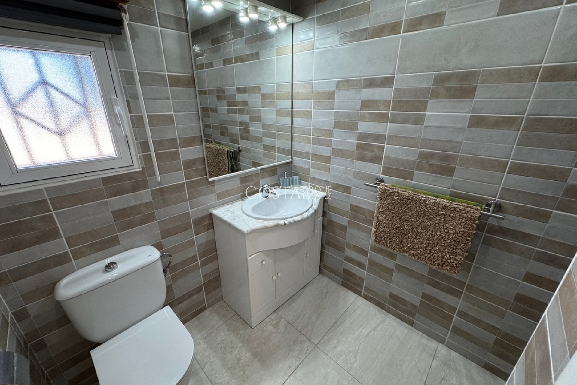 Revente - Villa -
Lorca - Almendricos