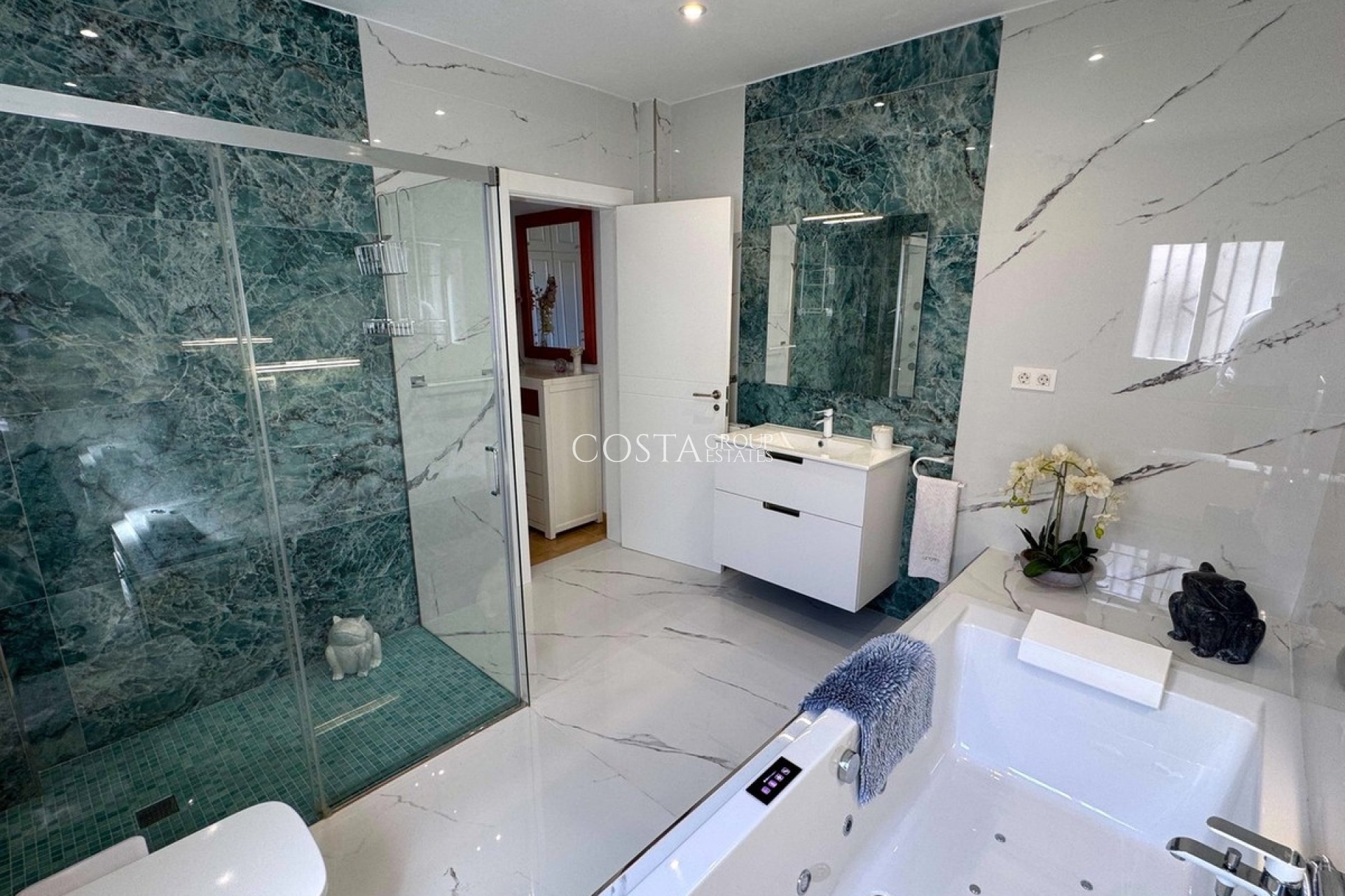 Revente - Villa -
Lorca - Almendricos