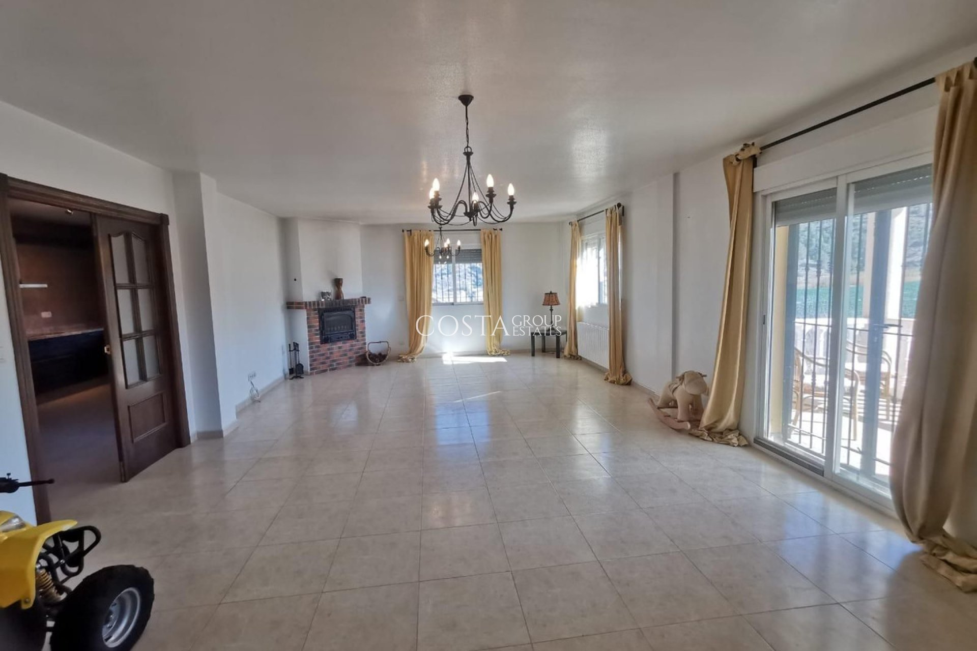 Revente - Villa -
Lorca - Lorca Centro