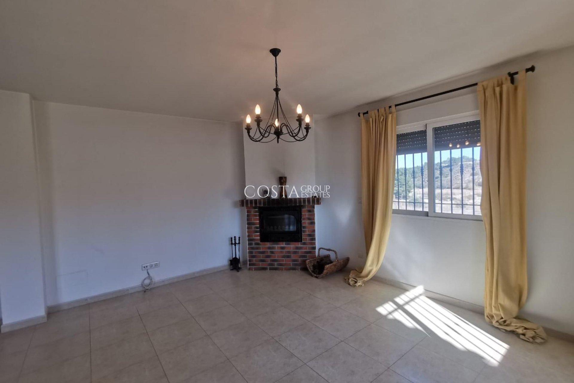 Revente - Villa -
Lorca - Lorca Centro