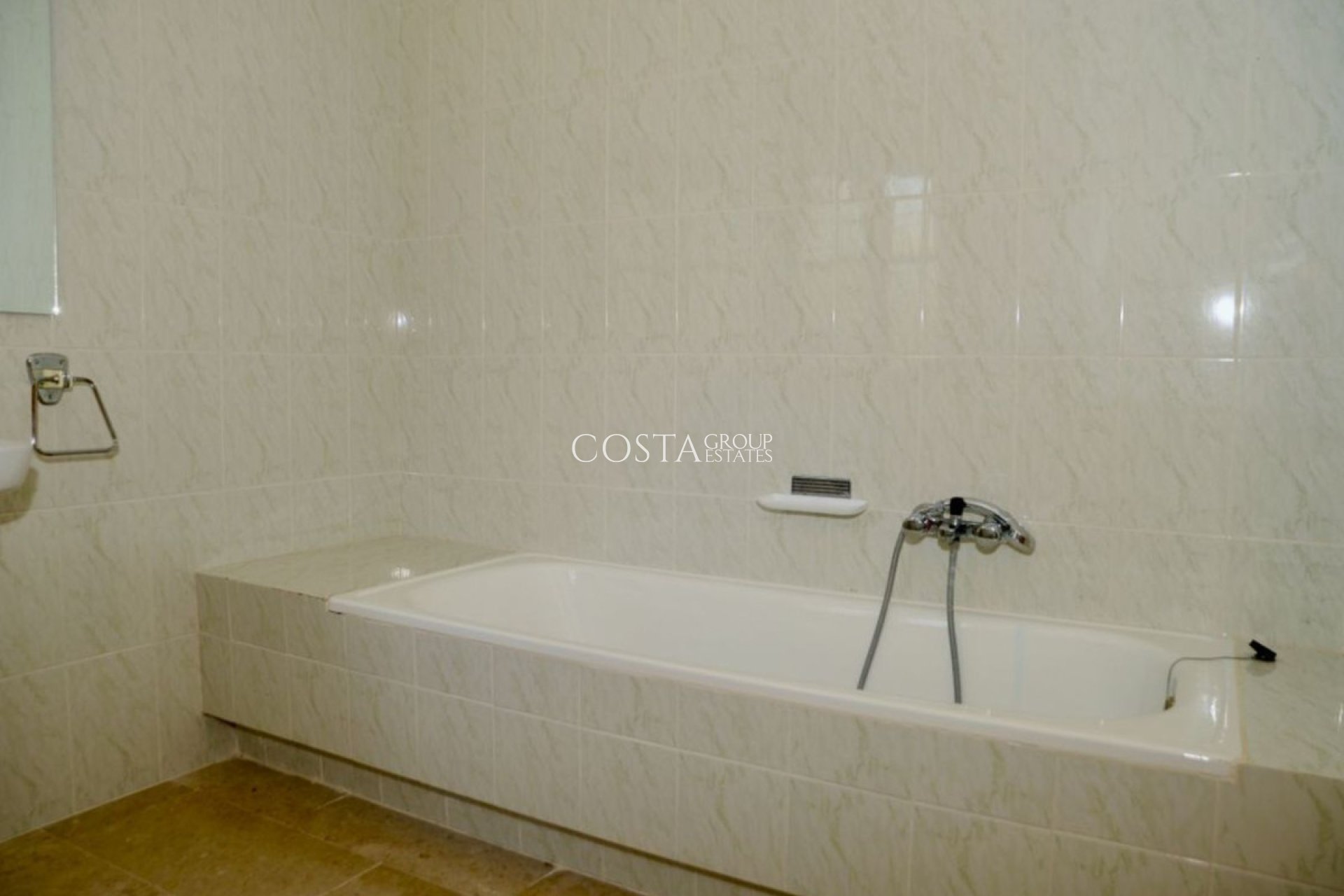 Revente - Villa -
Lorca - Lorca Centro