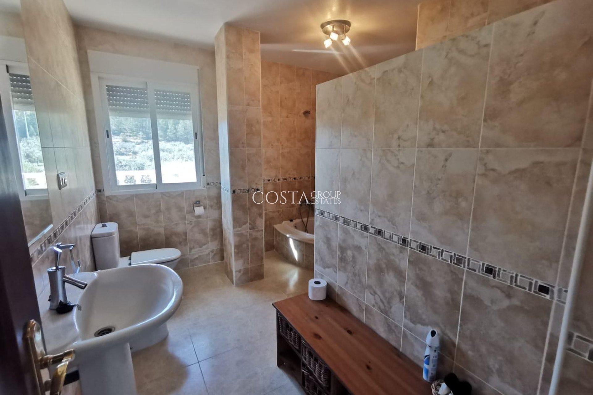 Revente - Villa -
Lorca - Lorca Centro