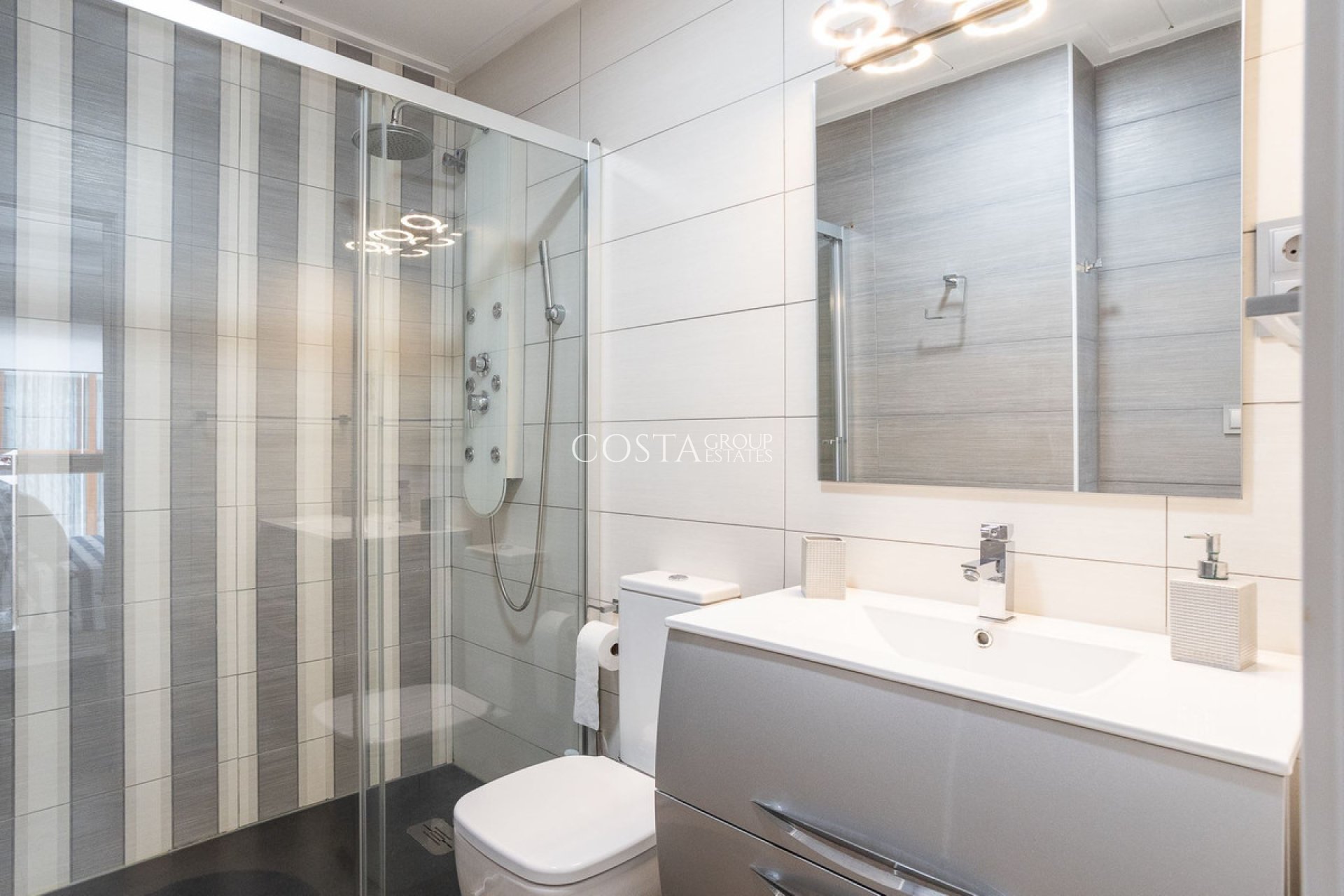 Revente - Villa -
Los Alcazares - Los Alcazares Centro