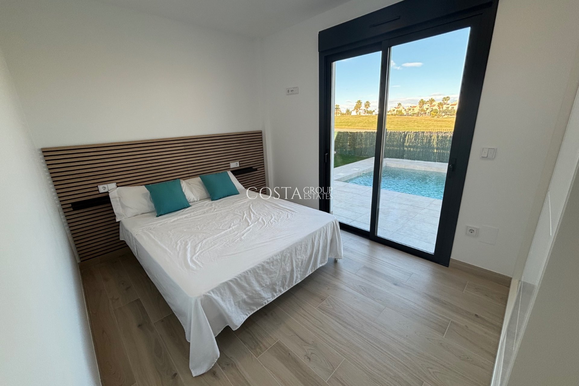 Revente - Villa -
Los Alcazares - Roda Golf Resort