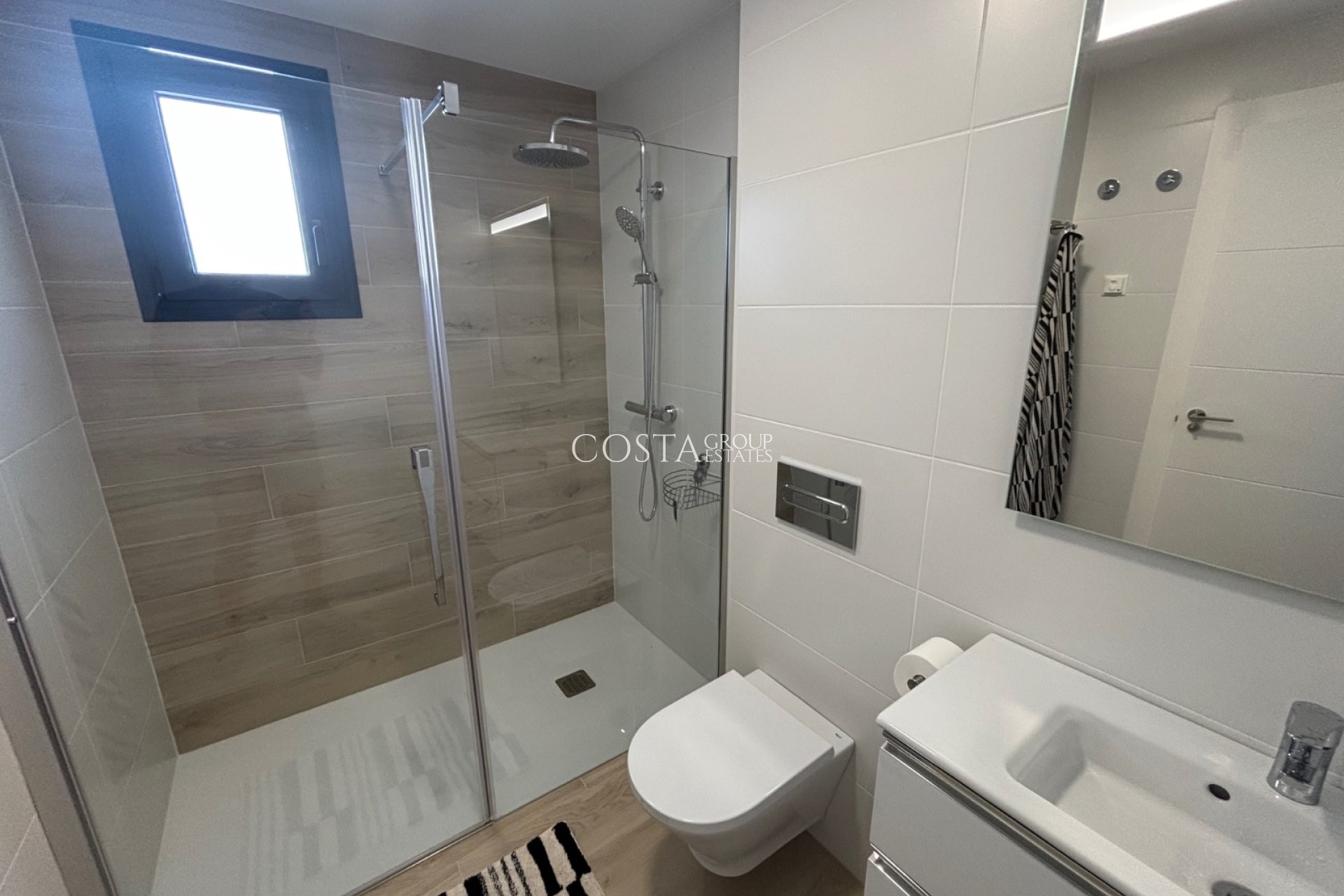 Revente - Villa -
Los Alcazares - Roda