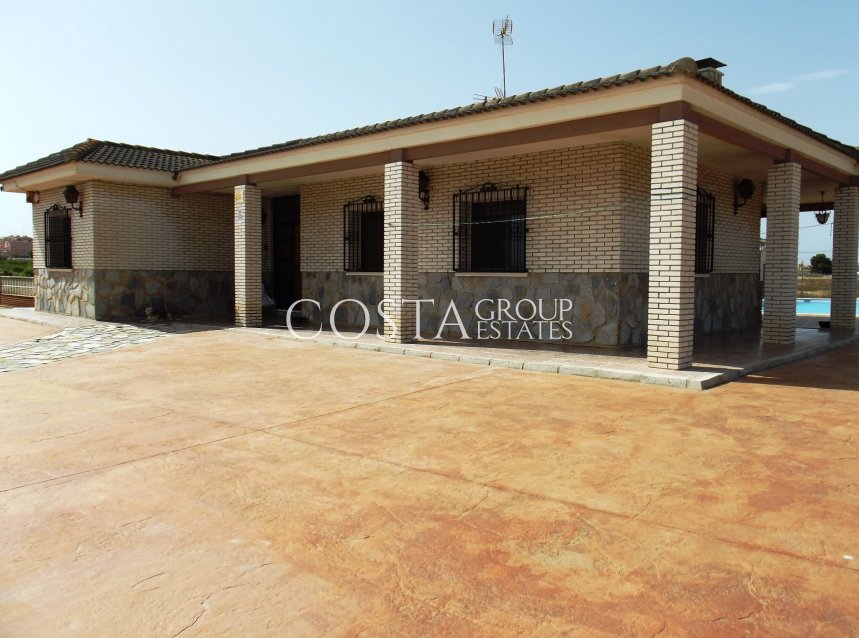 Revente - Villa -
Los Montesinos - La Herrada