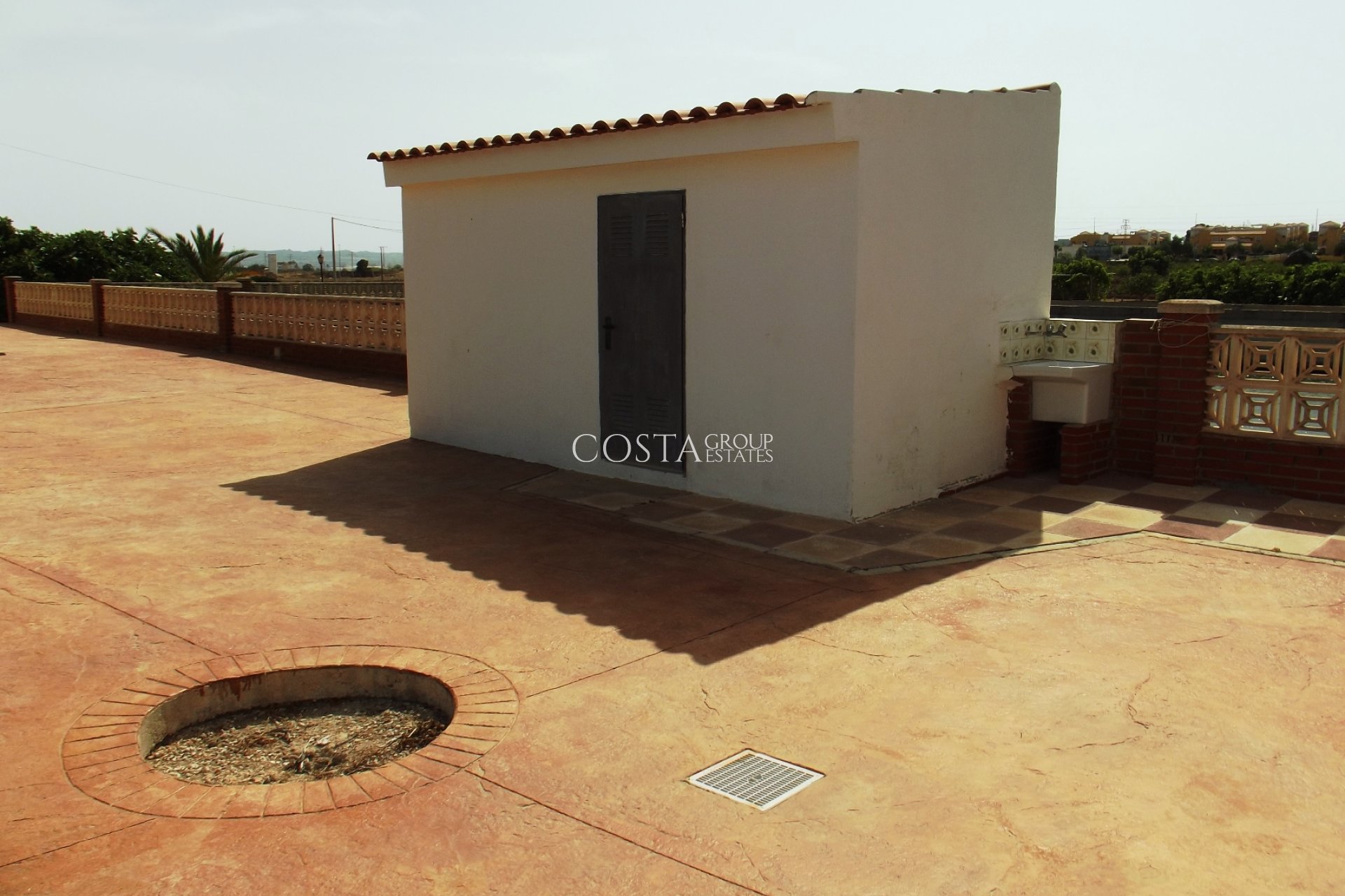 Revente - Villa -
Los Montesinos - La Herrada