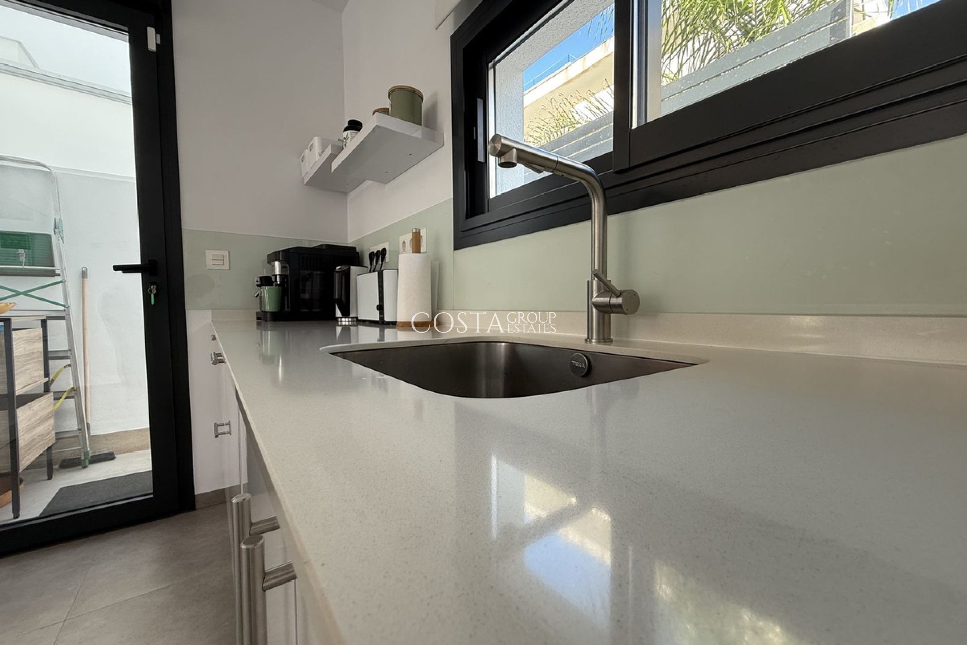 Revente - Villa -
Los Montesinos - Los Montesinos Centro