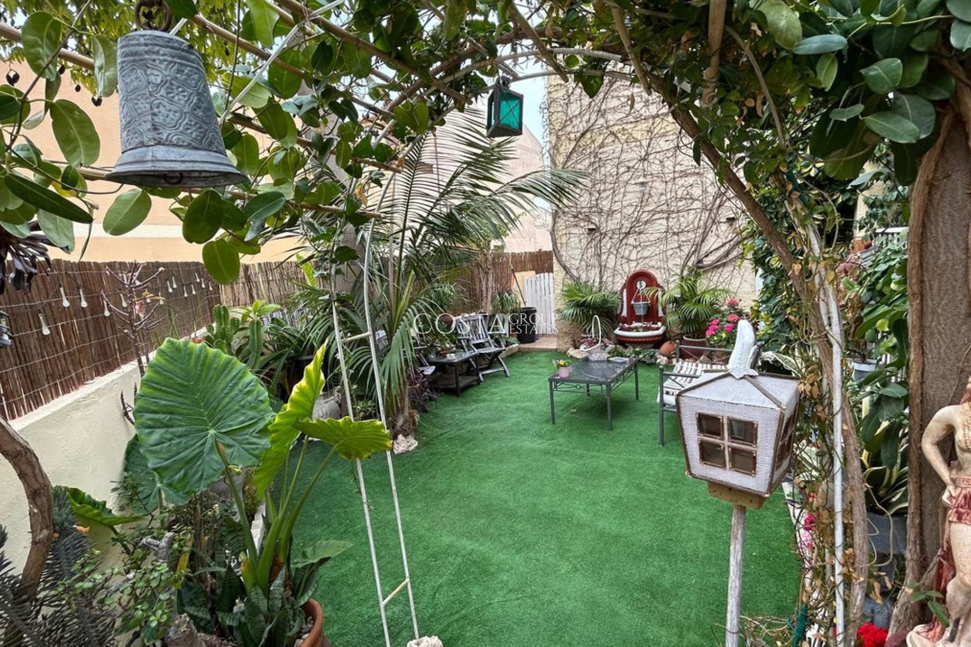 Revente - Villa -
Los Montesinos - Los Montesinos Centro