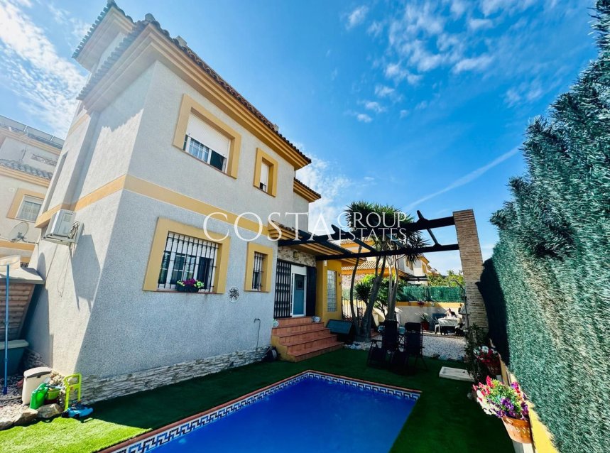 Revente - Villa -
Los Montesinos - Los Montesinos Centro