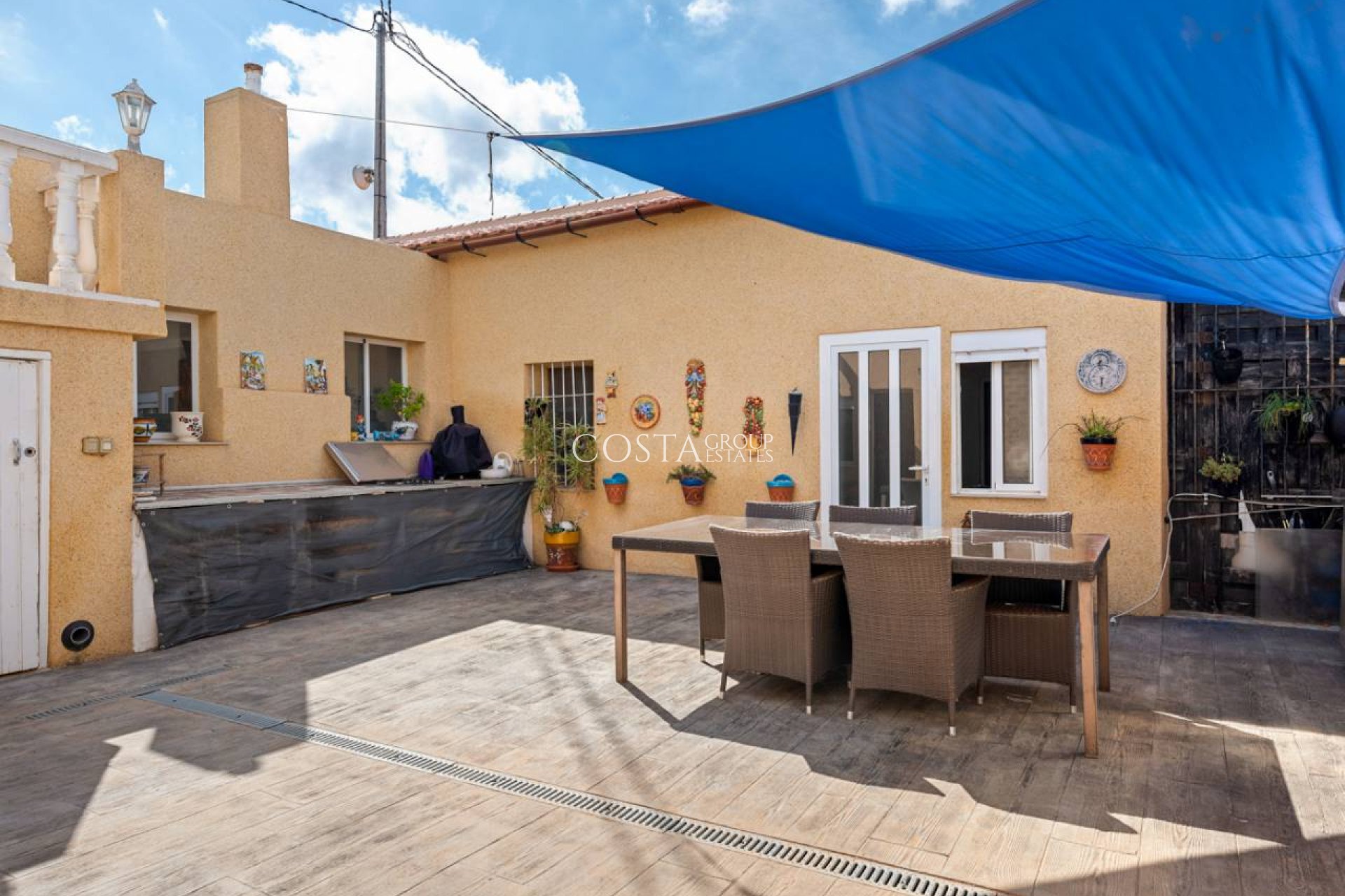 Revente - Villa -
Los Montesinos