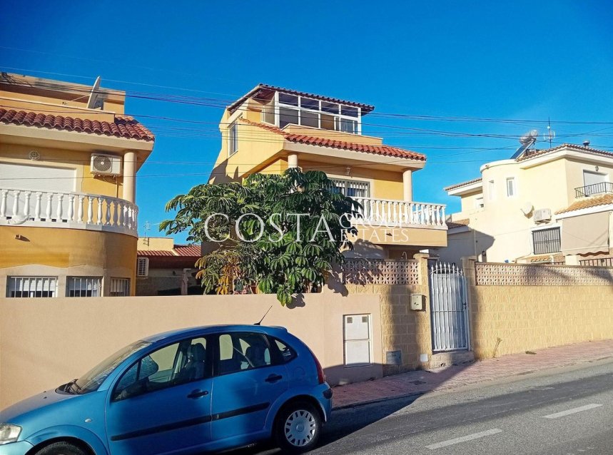 Revente - Villa -
Mazarrón - Bolnuevo