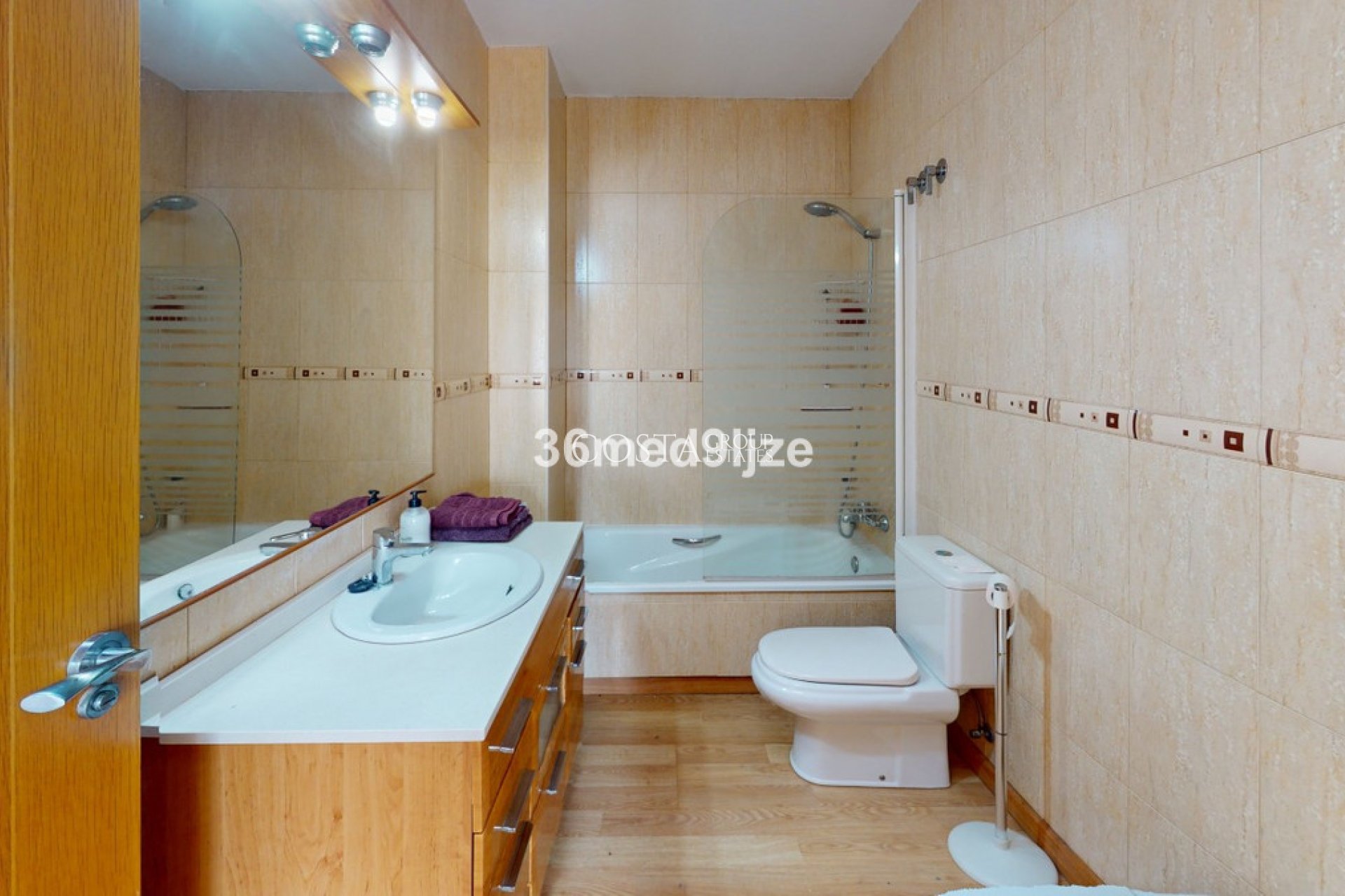 Revente - Villa -
Murcia - Dolores