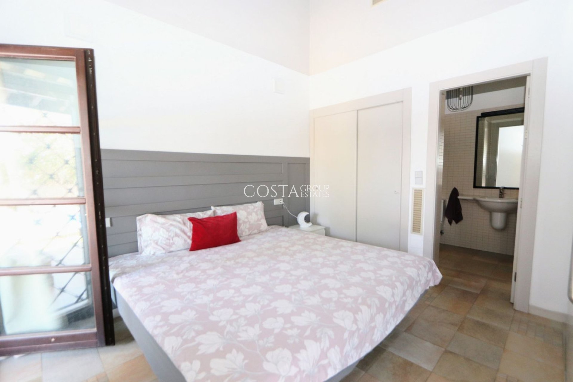 Revente - Villa -
Murcia - Sucina