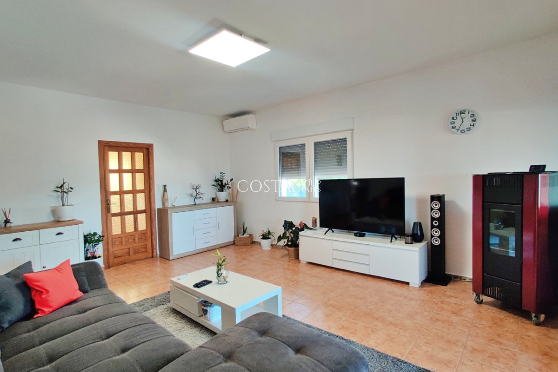 Revente - Villa -
Novelda - Estación