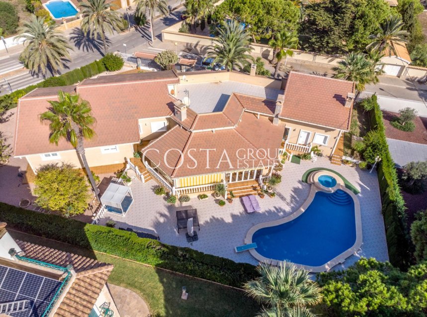 Revente - Villa -
Orihuela - Cabo Roig