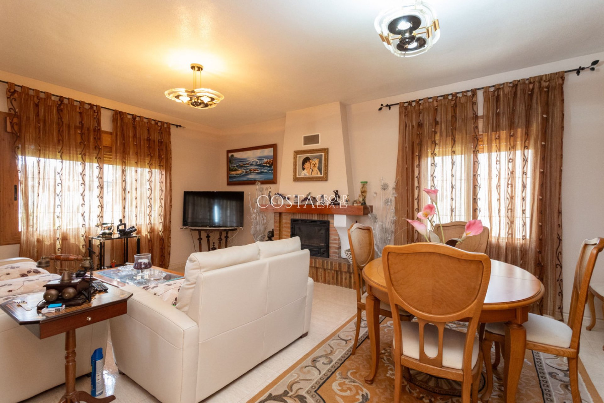 Revente - Villa -
Orihuela - Campoamor