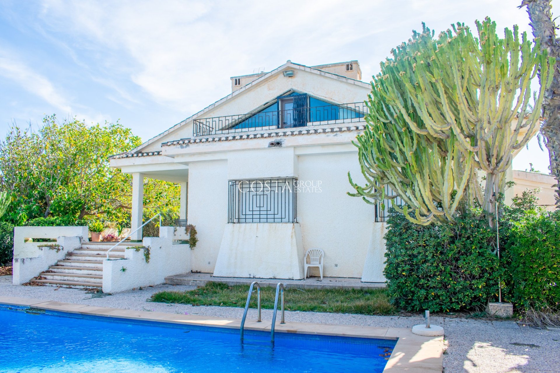Revente - Villa -
Orihuela Costa - Cabo Roig