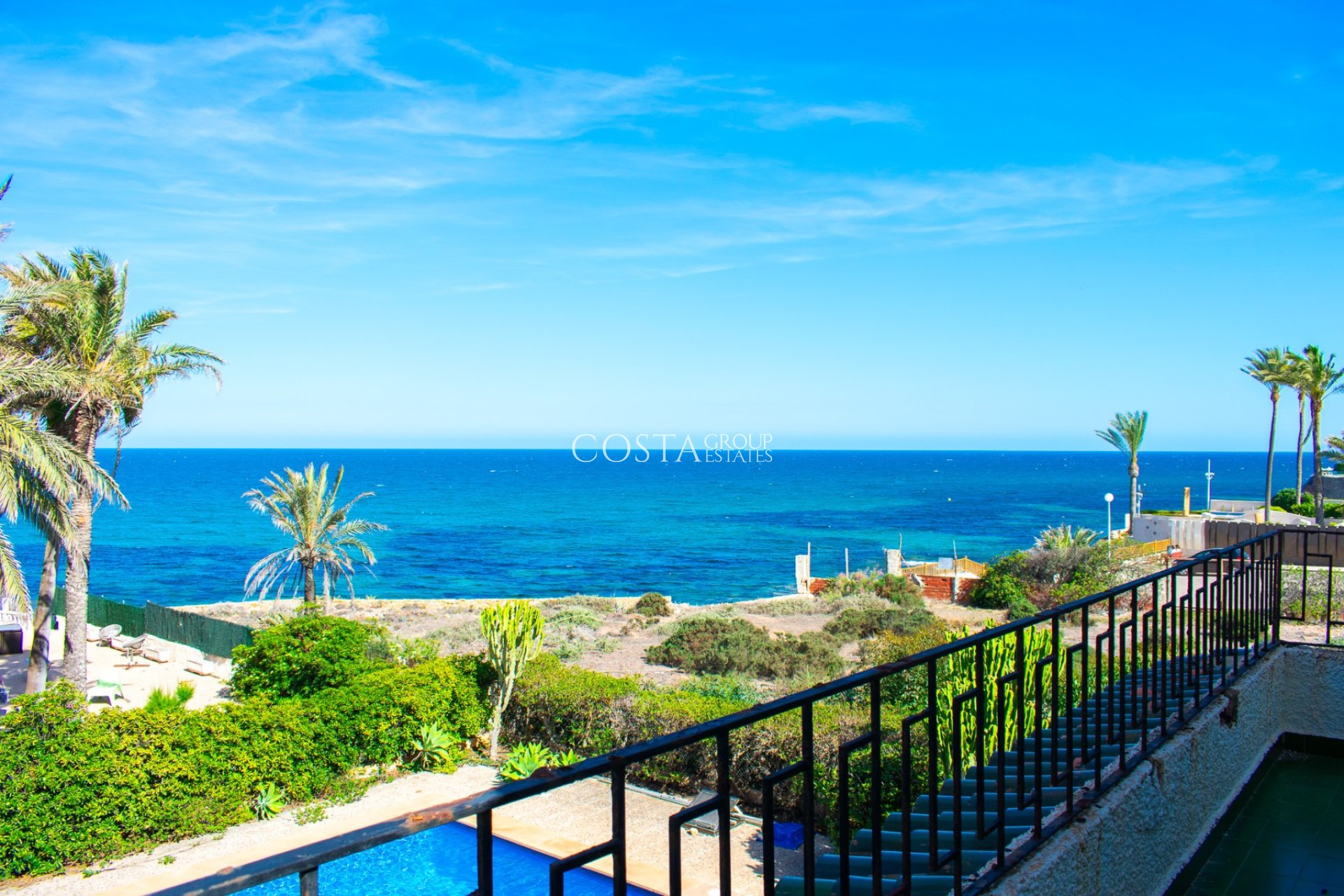 Revente - Villa -
Orihuela Costa - Cabo Roig
