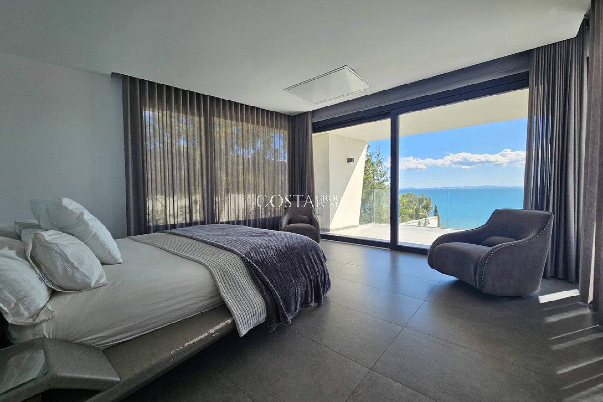 Revente - Villa -
Orihuela Costa - Cabo Roig