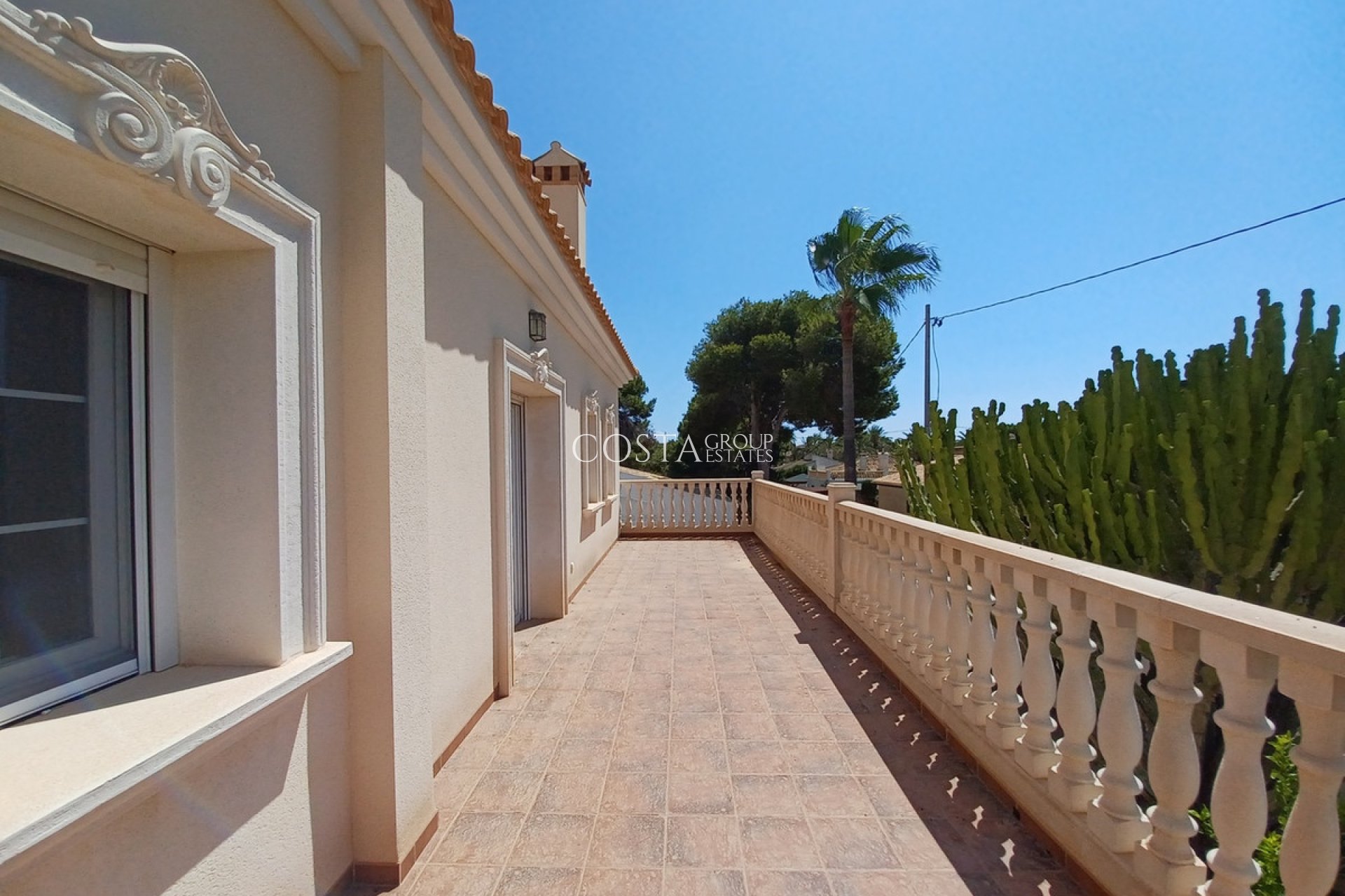 Revente - Villa -
Orihuela Costa - Cabo Roig