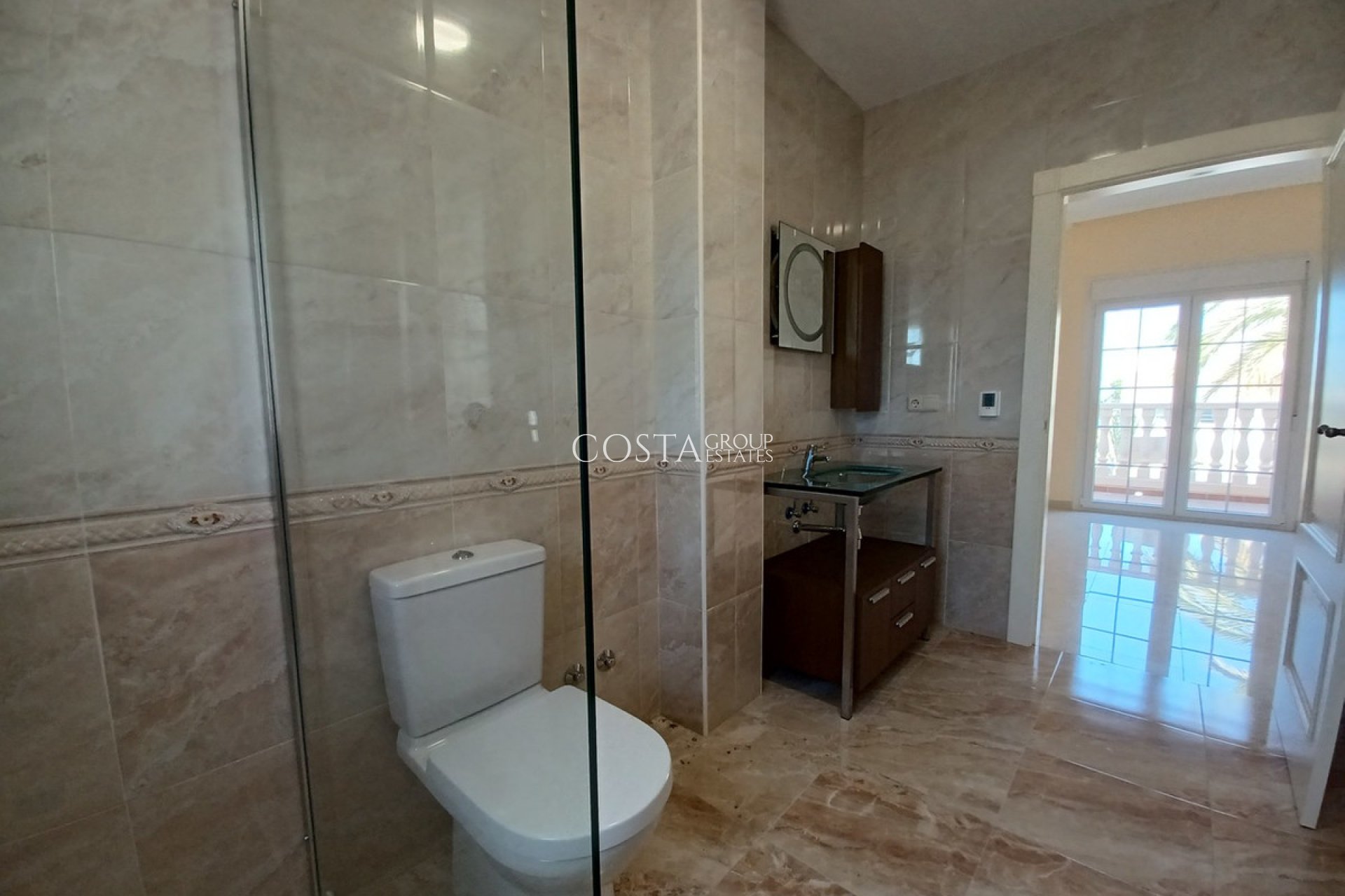 Revente - Villa -
Orihuela Costa - Cabo Roig