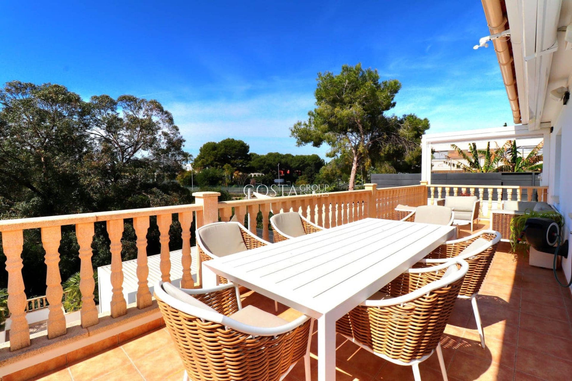 Revente - Villa -
Orihuela Costa - Campoamor