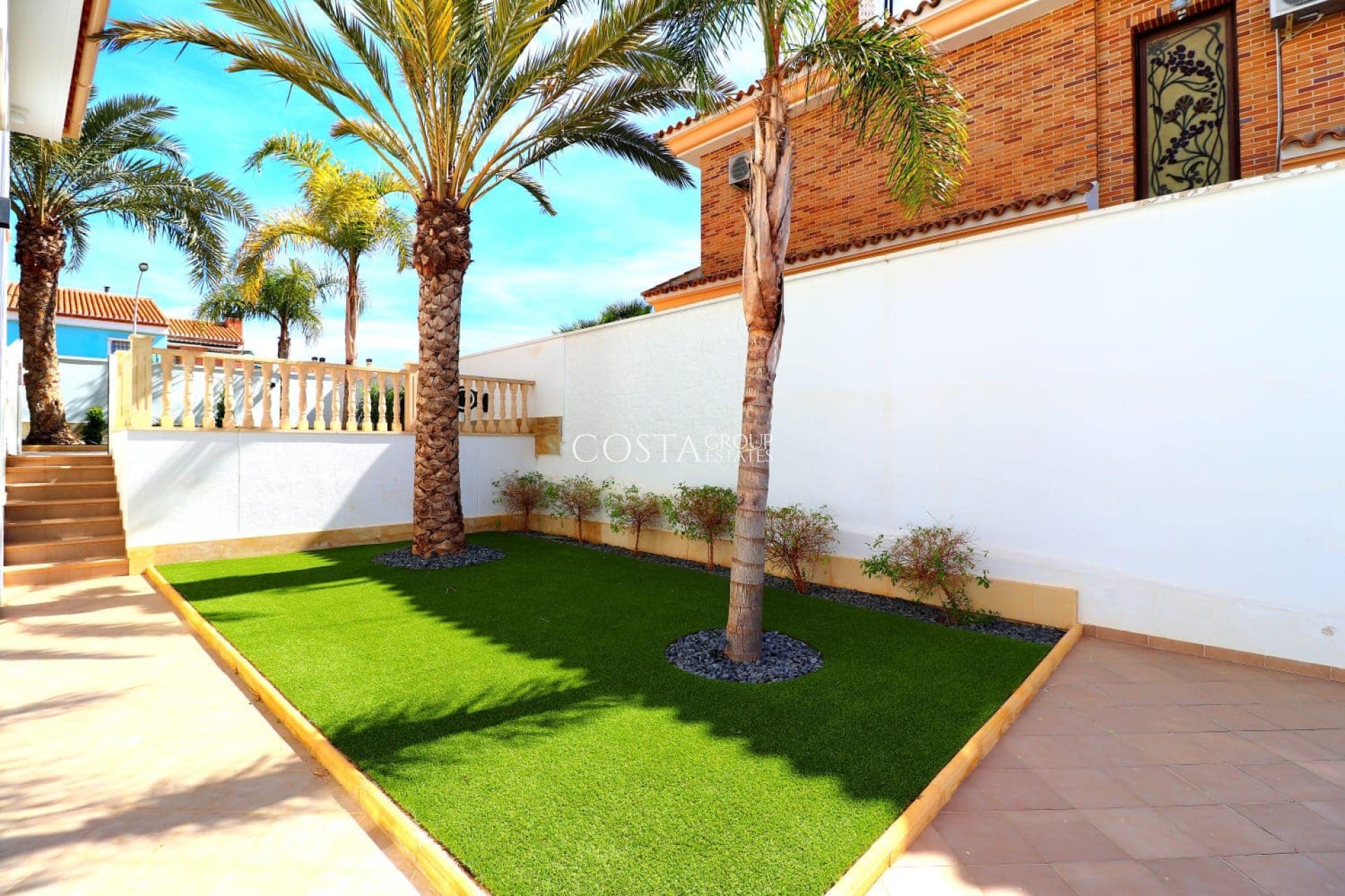 Revente - Villa -
Orihuela Costa - Campoamor