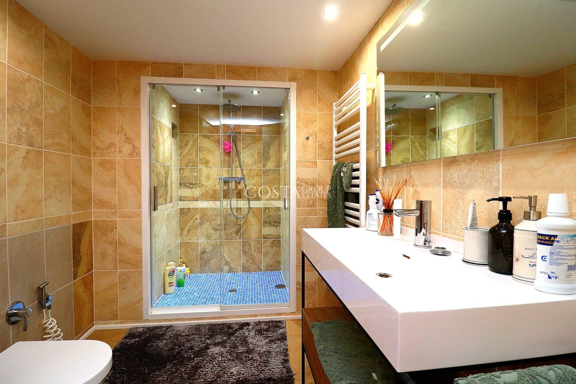 Revente - Villa -
Orihuela Costa - Campoamor