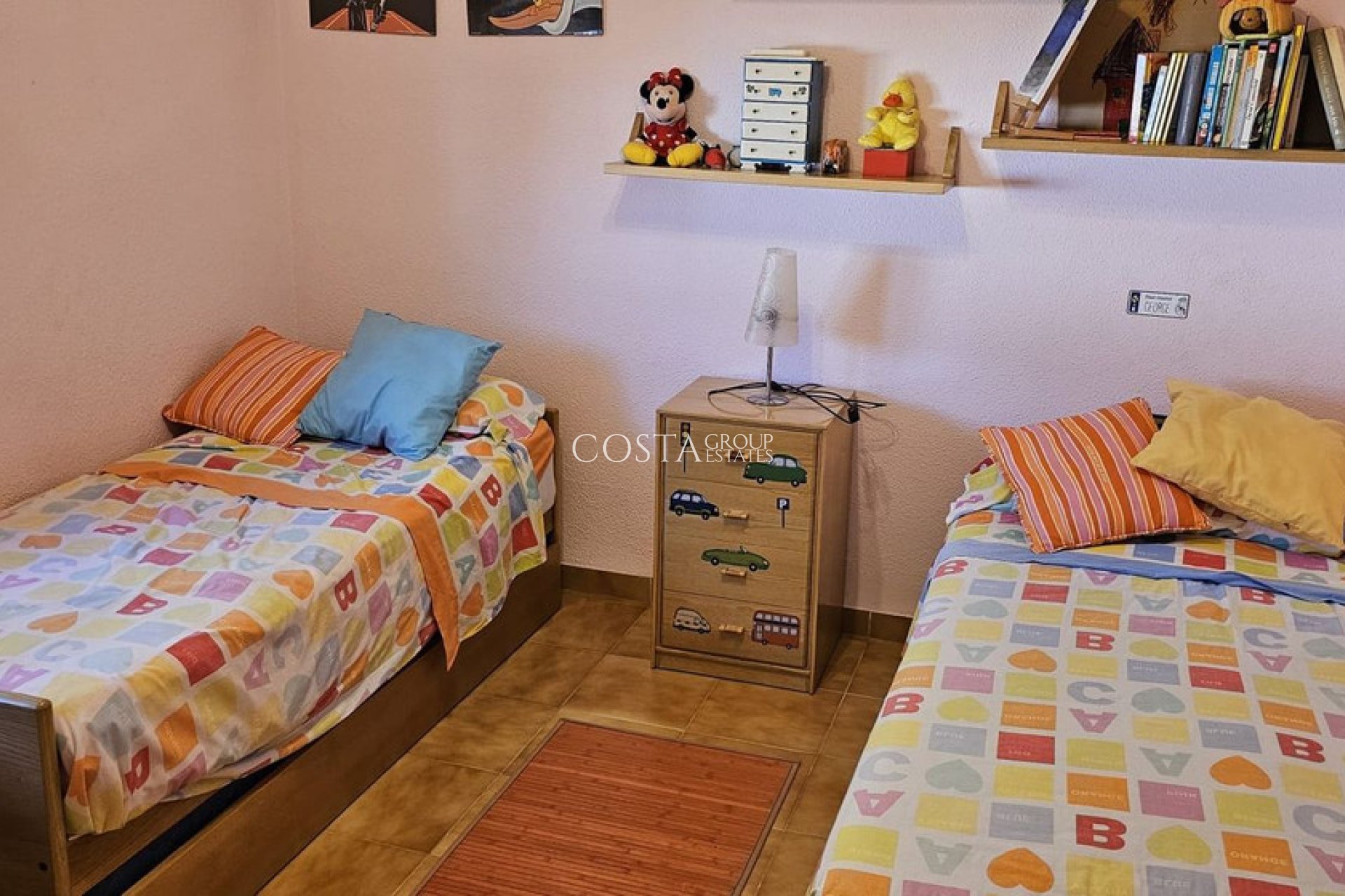 Revente - Villa -
Orihuela Costa - Campoamor