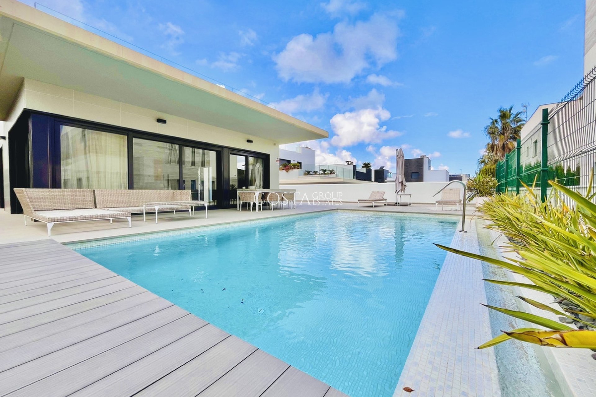 Revente - Villa -
Orihuela Costa - Dehesa de Campoamor