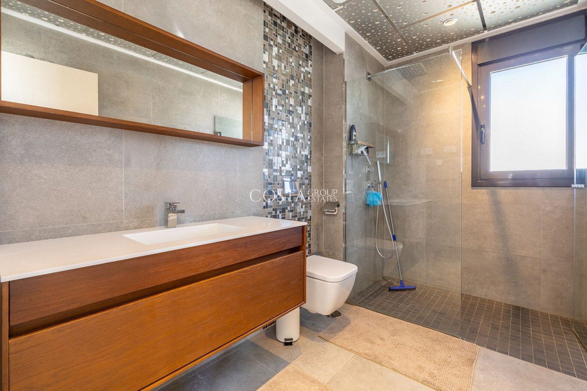 Revente - Villa -
Orihuela Costa - Dehesa de Campoamor