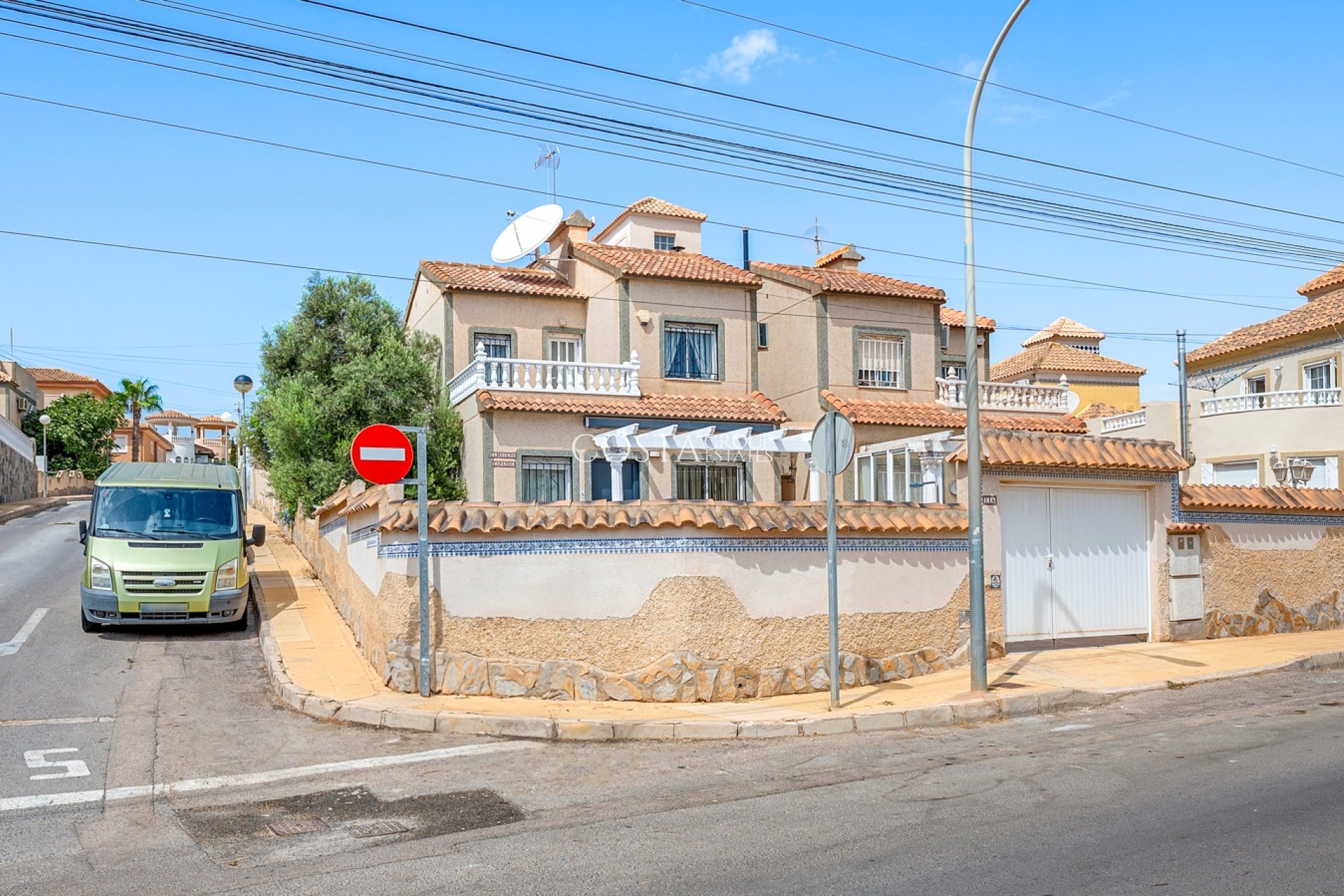 Revente - Villa -
Orihuela Costa - El Galan