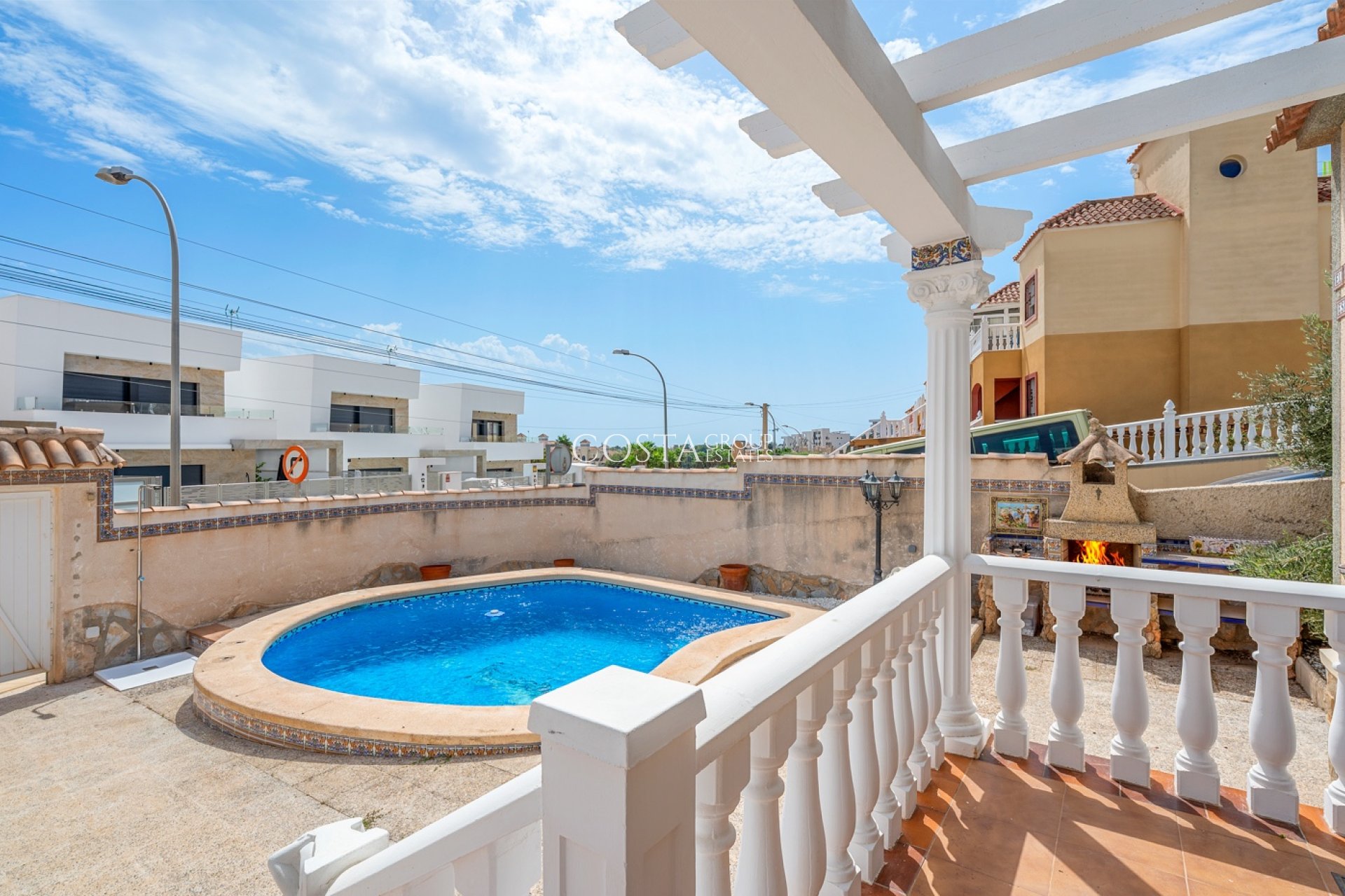 Revente - Villa -
Orihuela Costa - El Galan