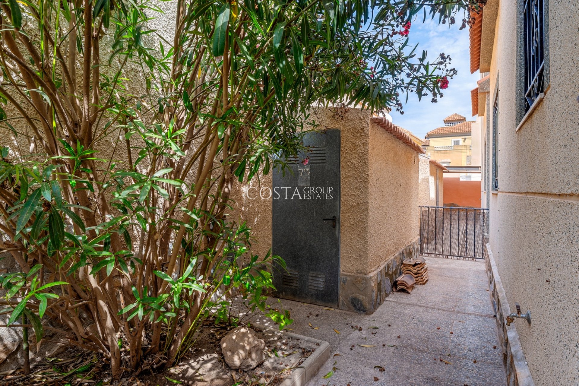 Revente - Villa -
Orihuela Costa - El Galan